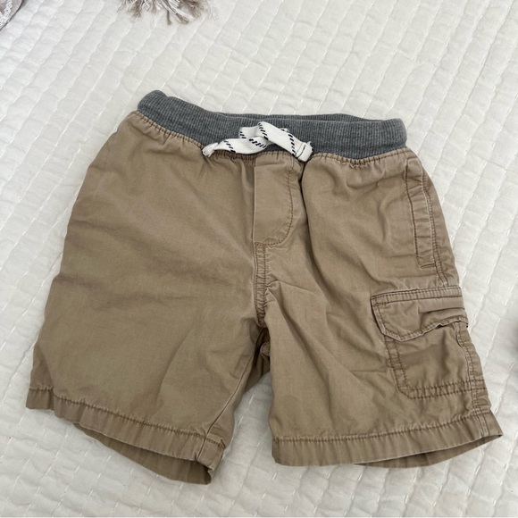 Bundle of two shorts, toddler boy 3T - Picture 2 of 7